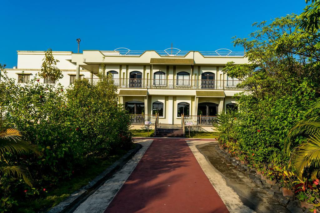 Amidhara Resort Sasan Gir Exterior foto